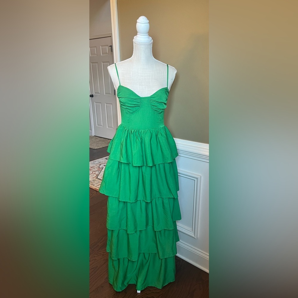 PrettyLittleThing Green Ruffle Maxi Dress Sz 4